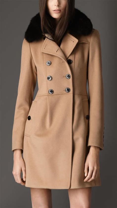 manteau burberry femme soldes|Burberry cashmere cape coat.